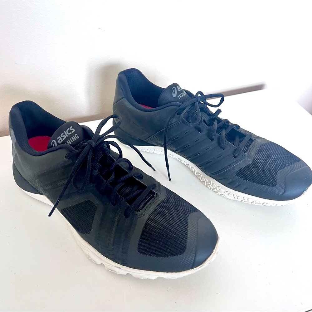 Asics Training